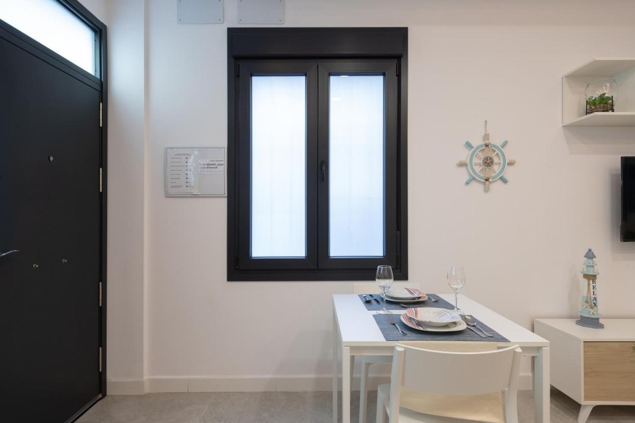 Victoria'S Apartamentos Малага Экстерьер фото