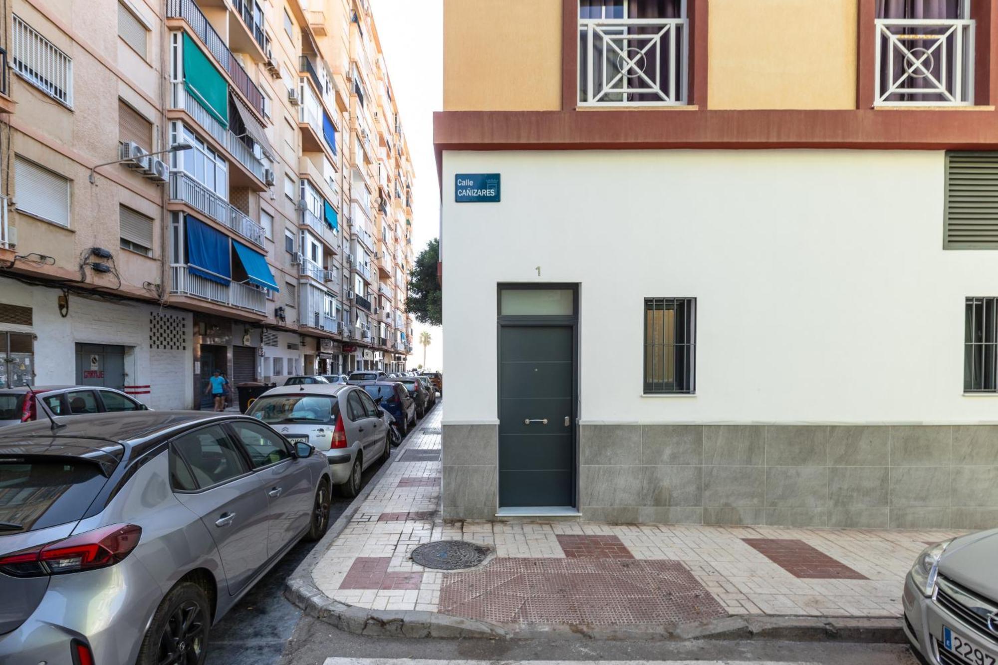 Victoria'S Apartamentos Малага Экстерьер фото